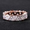Huitan Fashion Contracted Triangular CZ Crystal Ring for Women Good Quality Versatile Design Party Wedding Luxury Jewelry Anillo